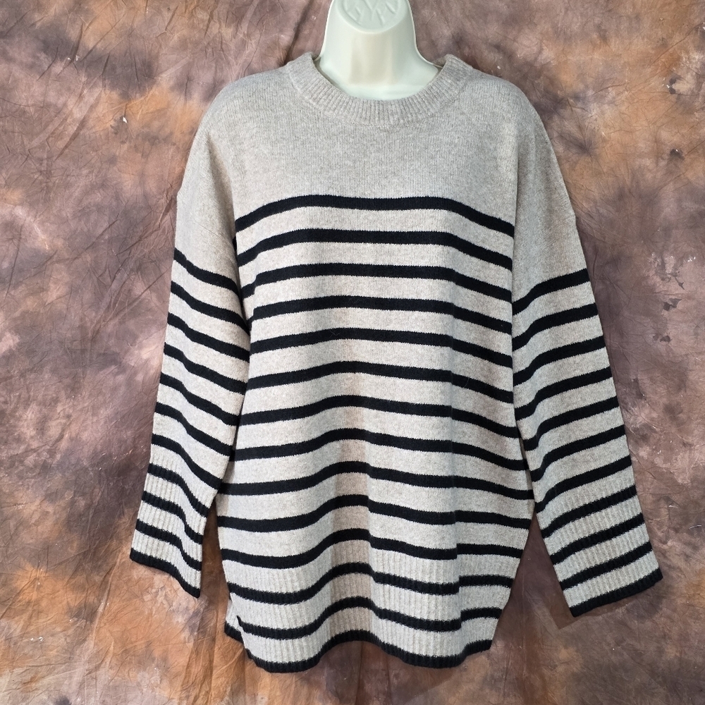 A New Day Target Sweater Crew Neck Tunic Long Sleeve Cream Tan Black Striped XL - Picture 2 of 7